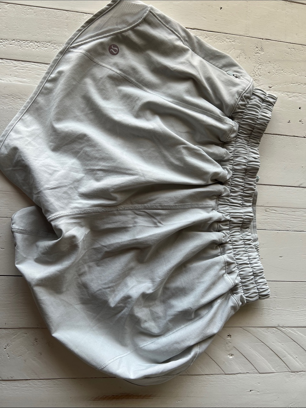 lululemon athletica Light Gray Women's hotty hot low rise